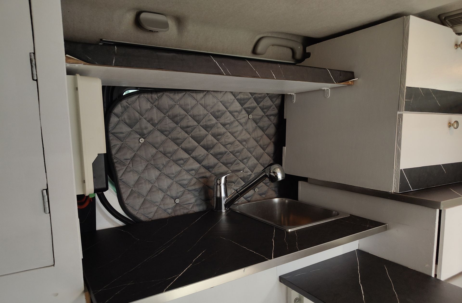 Nissan NV300 Combi 2.0 dCi L1H1 1T Premium Camperizada 2 plazas - foto 9