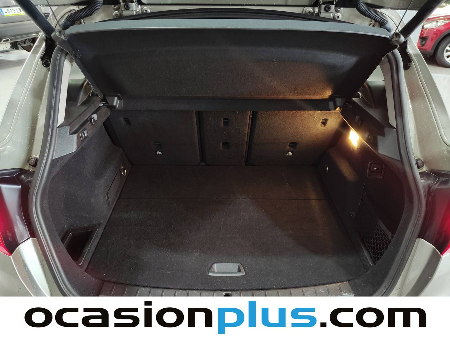 Foto asientos delanteros BMW Serie 2 Active Tourer BMW Serie 2 218d Active Tourer (150 CV)