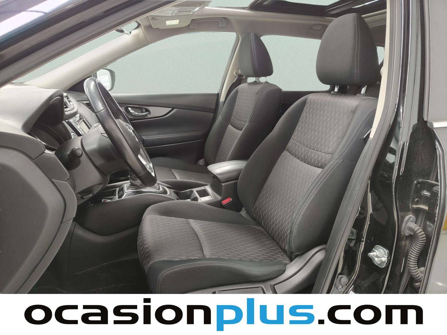 Foto asientos delanteros Nissan X-TRAIL Nissan X-Trail dCi 150 N-Tec (150 CV) 7 Plazas
