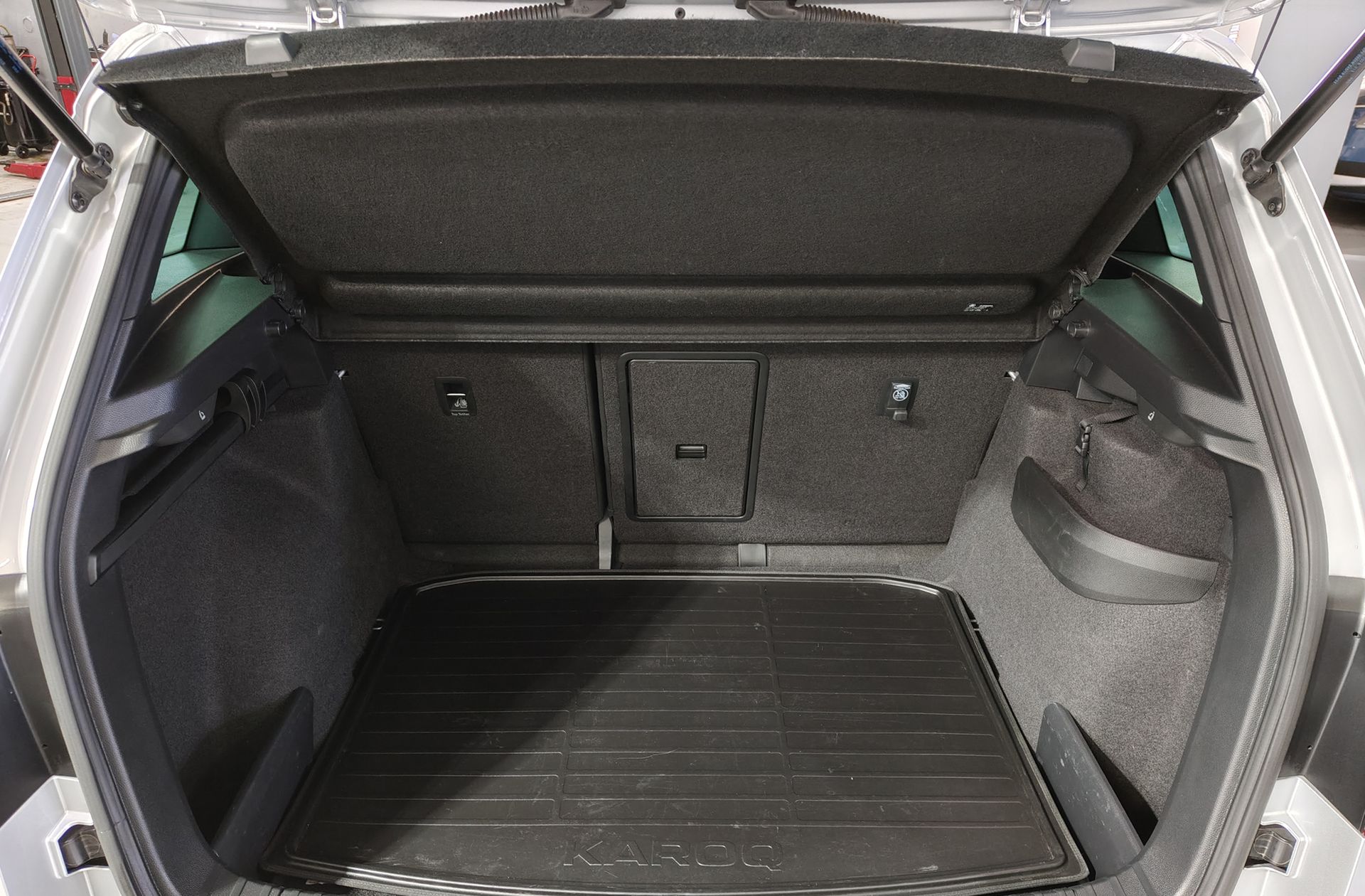 Škoda Karoq 1.5 TSI Sportline - foto 18