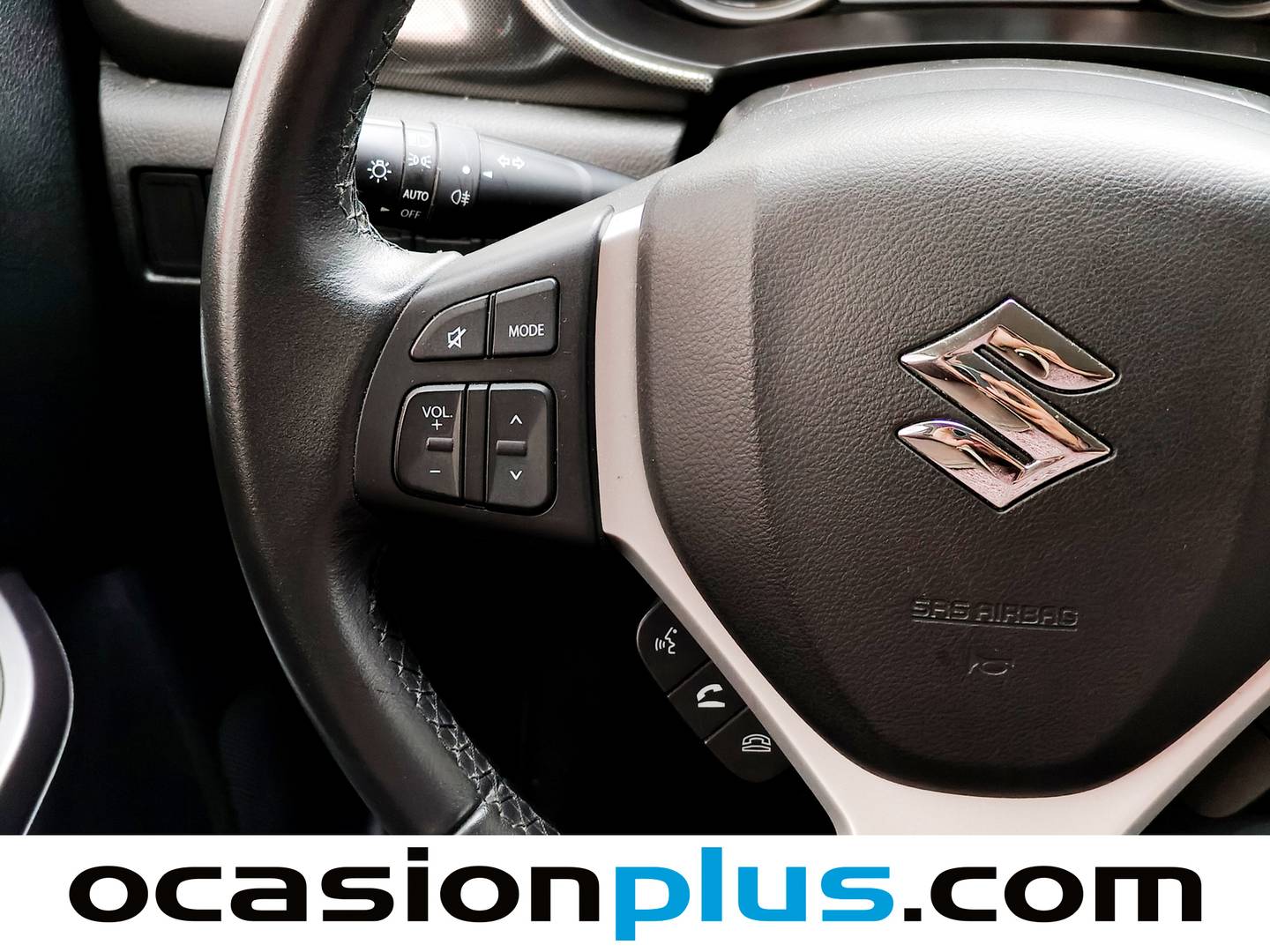 Foto Suzuki Vitara Suzuki Vitara 1.4 Turbo Mild Hybrid GLX 4WD (129 CV)