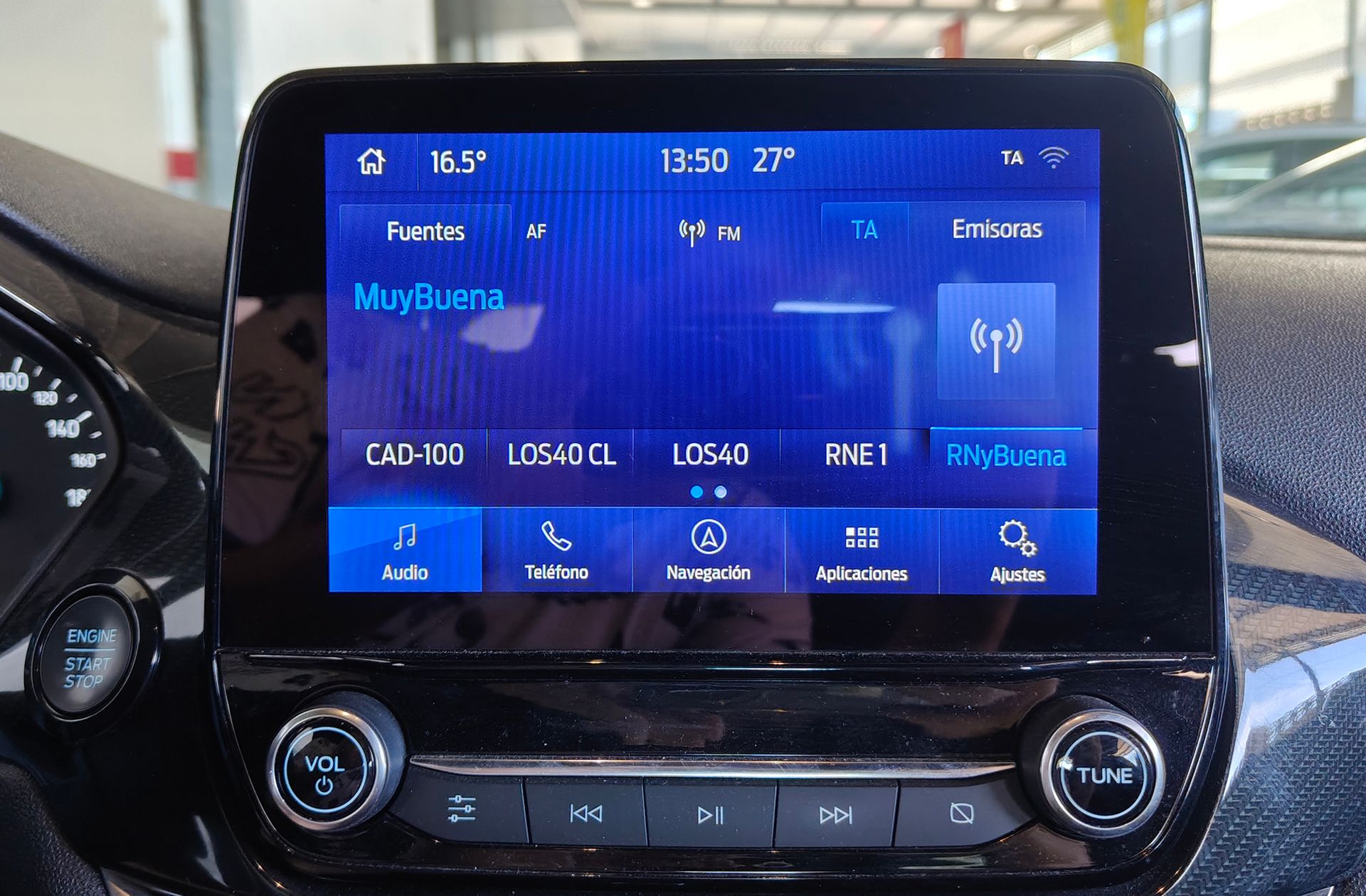 Ford Fiesta 1.0 EcoBoost MHEV ST-Line - foto 35