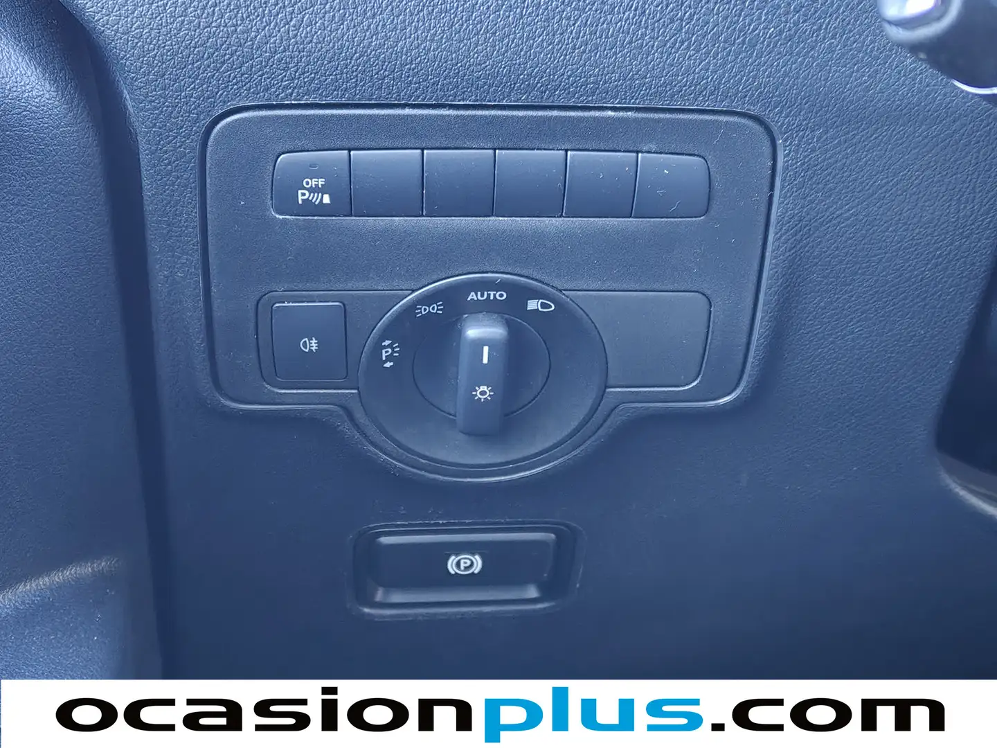 Foto Mercedes Vito Mercedes-Benz Vito Combi 114 CDI Tourer Select Larga AT (136 CV)