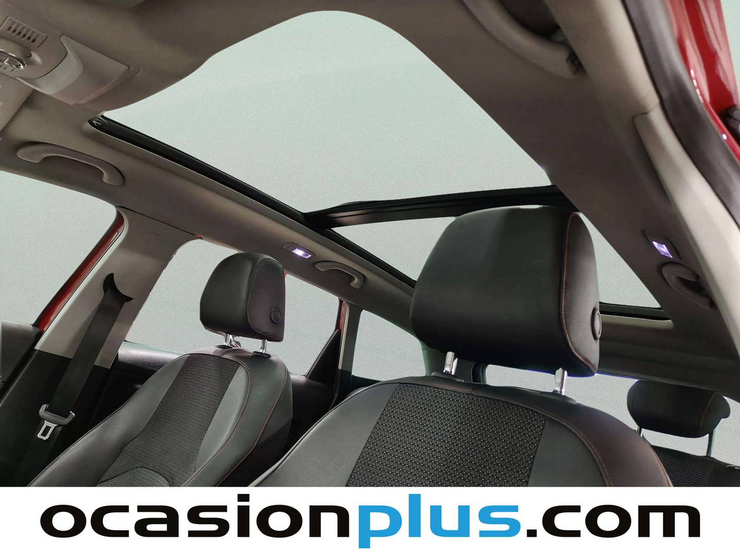 Extras y acabados del Seat León Seat León ST 2.0 TDI S&S FR DSG (150 CV)