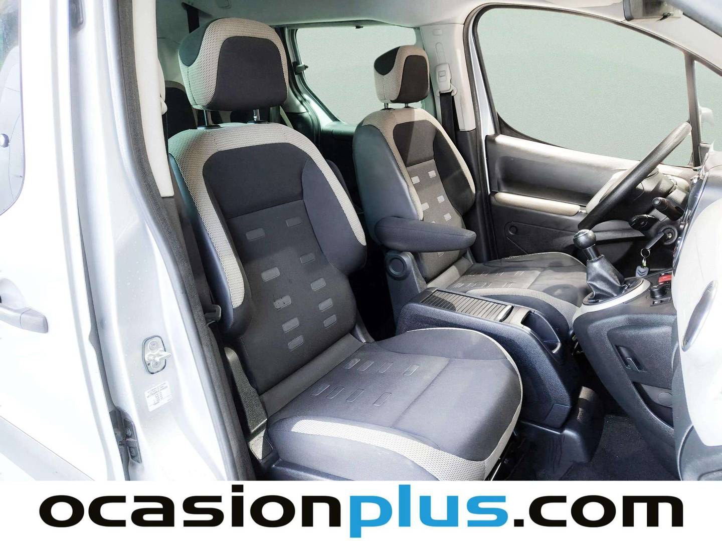 Foto Citroën Berlingo Citroen Berlingo Combi 1.6 HDI XTR Plus  7 Plazas  (92 CV)