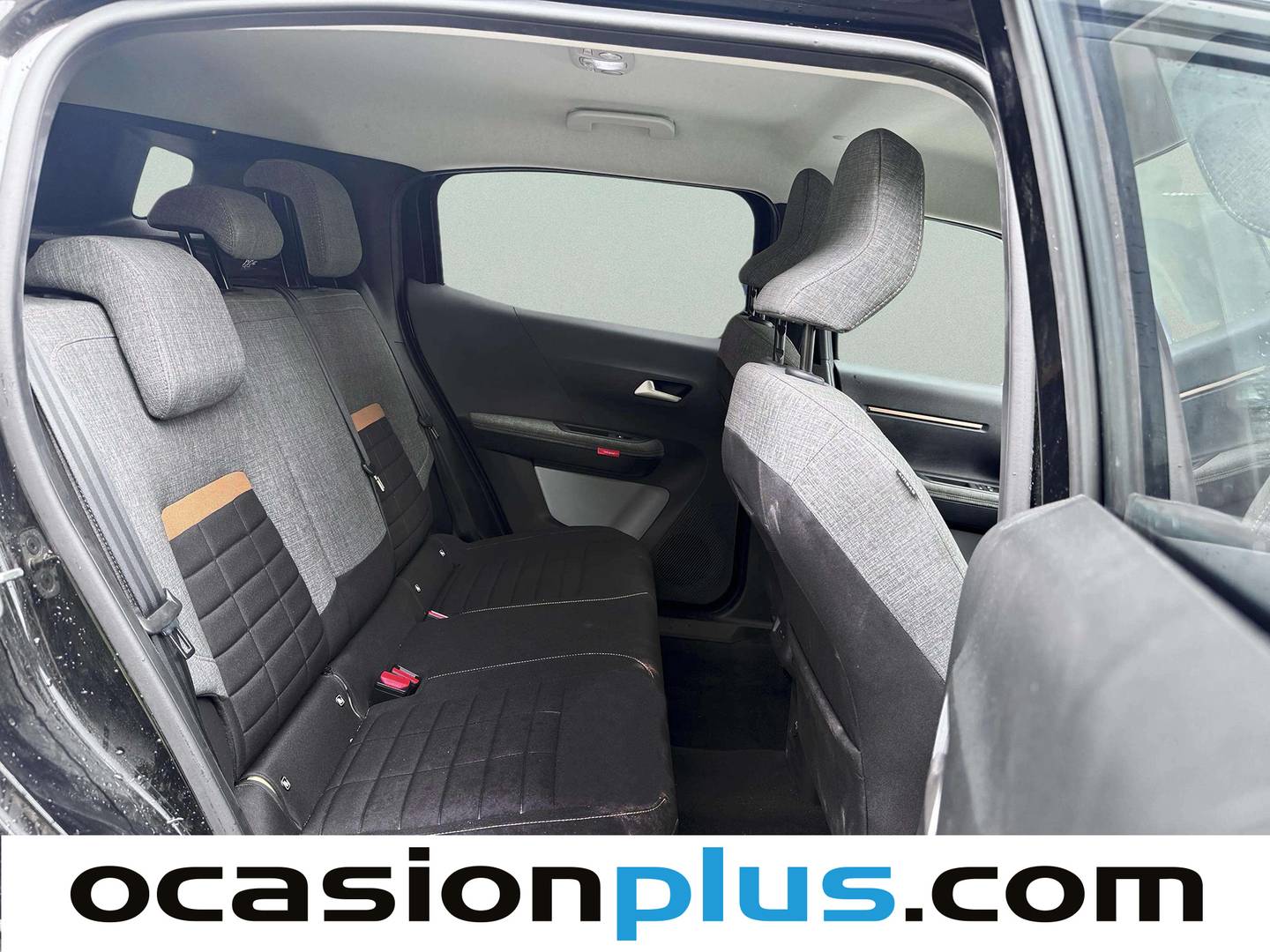 Citroën C3 Aircross Citroën C3 Aircross Hybrid 145 Plus e-DCS6 (145 CV) híbrido