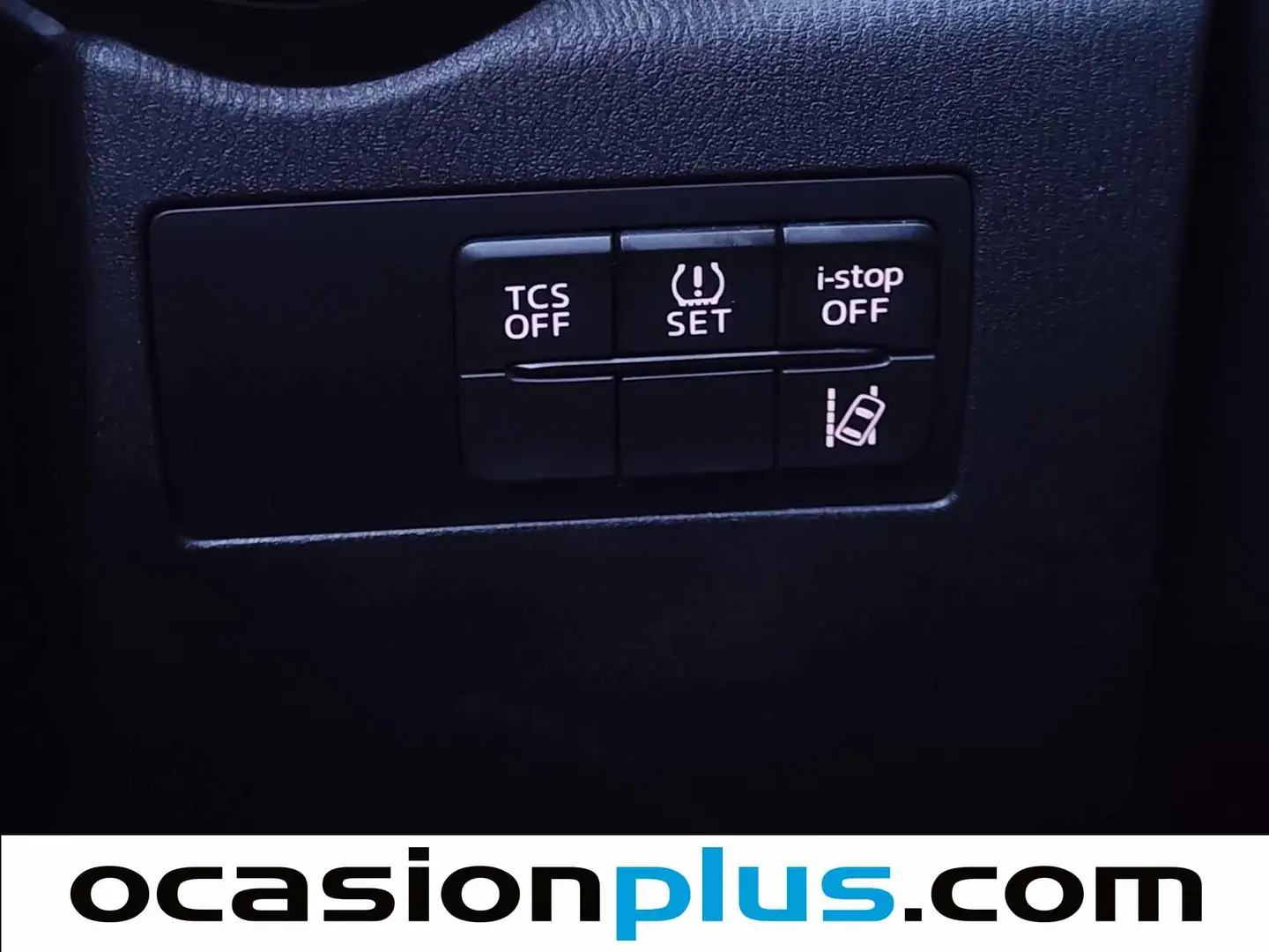 Foto Mazda CX-3 Mazda CX-3 1.5 DE SKYACTIV Luxury 4WD AT (105 CV)