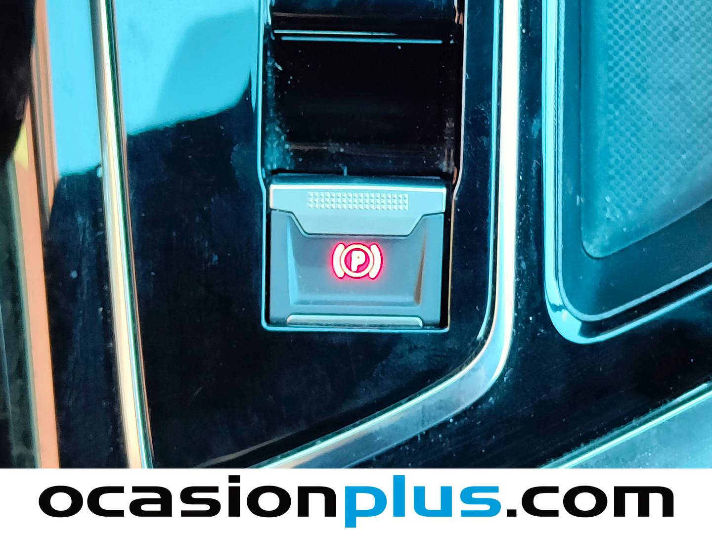 Foto Peugeot 3008 Hybrid Peugeot 3008 Hybrid 300 Allure Pack e-EAT8 (300 CV)