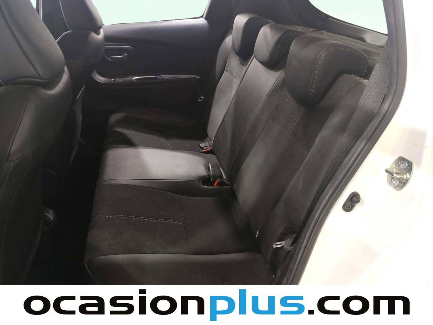 Foto asientos traseros Toyota Yaris Toyota Yaris 1.5 Hybrid GR-Sport (100 CV)