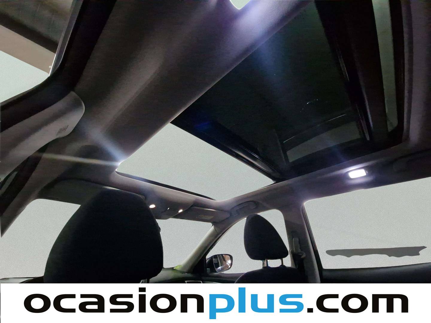 Extras y acabados del Nissan X-TRAIL Nissan X-Trail dCi 130 N-Connecta 4x2 (130 CV)