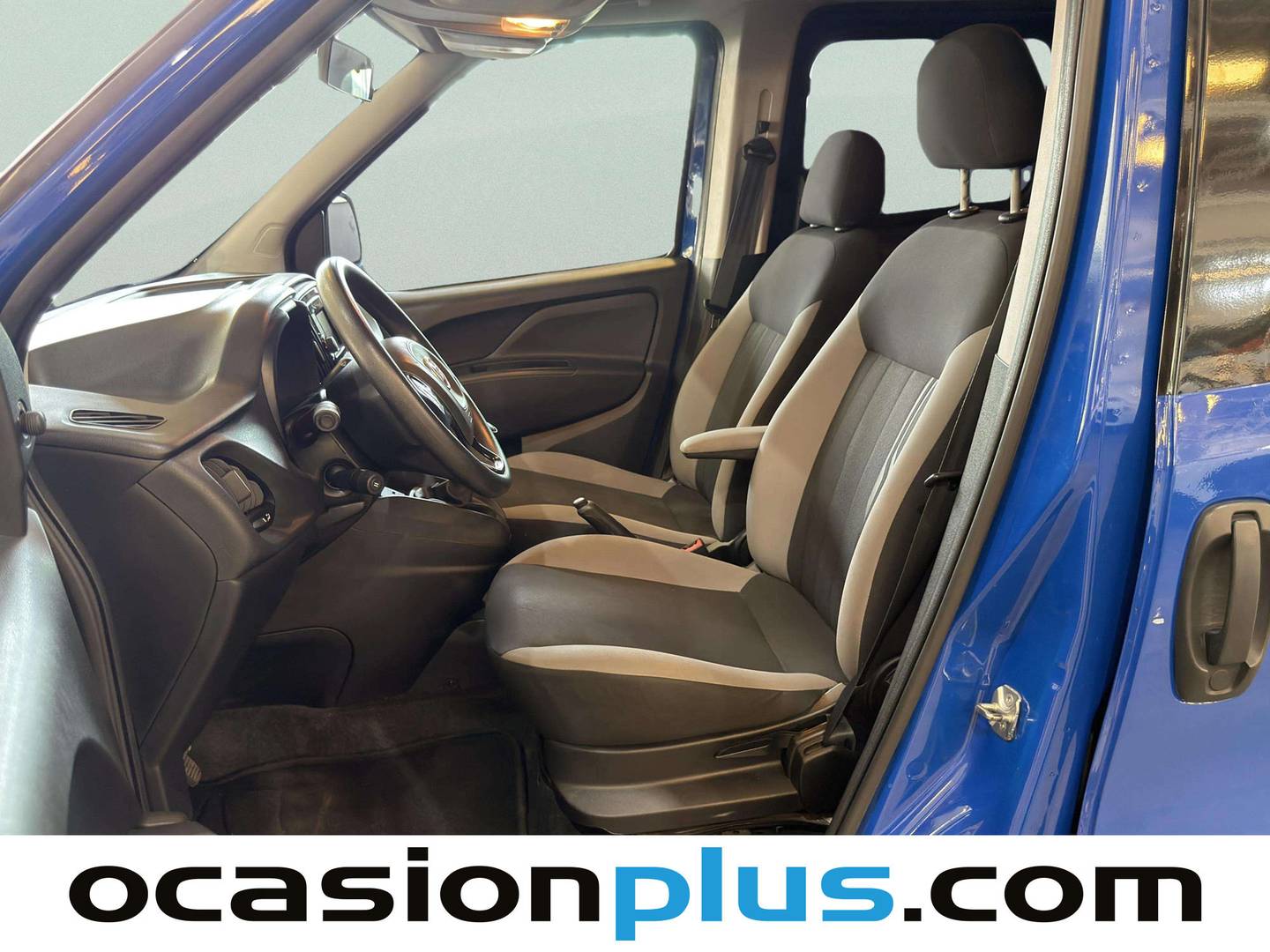 Foto asientos delanteros Fiat Doblò Fiat Dobló Panorama 1.3 Multijet Pop N1 (95 CV)