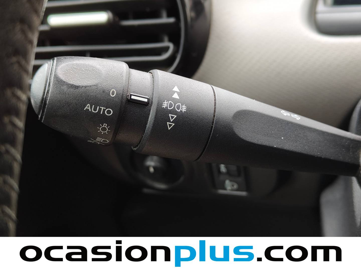 Extras y acabados del Citroën C4 Cactus Citroen C4 Cactus PureTech 110 Feel Edition (110 CV)