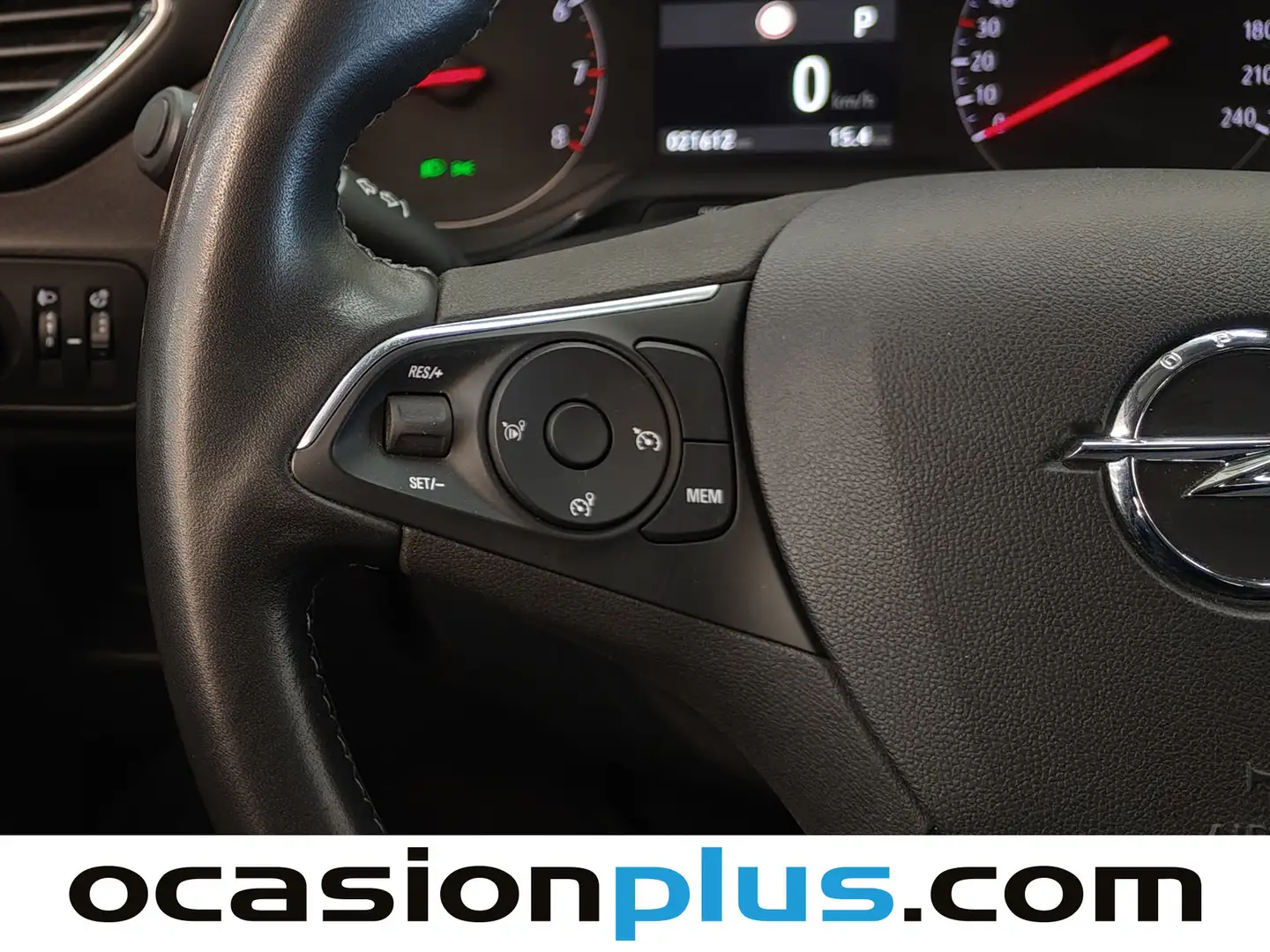 Foto Opel Crossland Opel Crossland 1.5D Business Elegance Auto (120 CV)