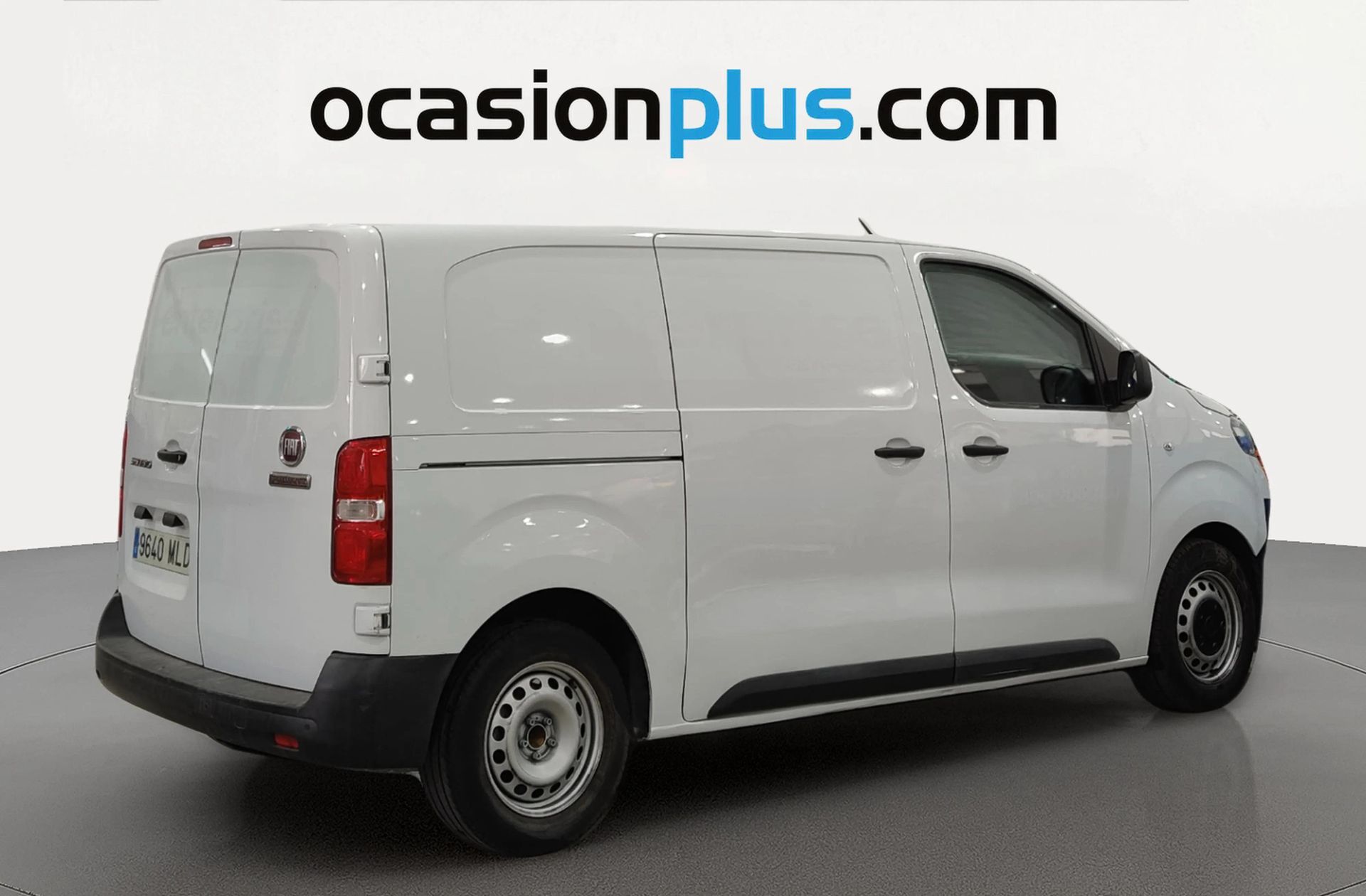 Fiat Scudo Furgon 1.5 BlueHDi L2 3 plazas - foto 4