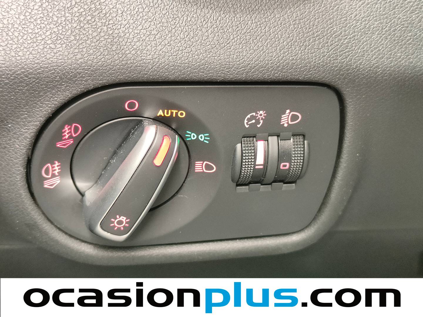 Extras y acabados del Audi A1 Audi A1 1.4 TFSI (125 CV) S Tronic S-Line