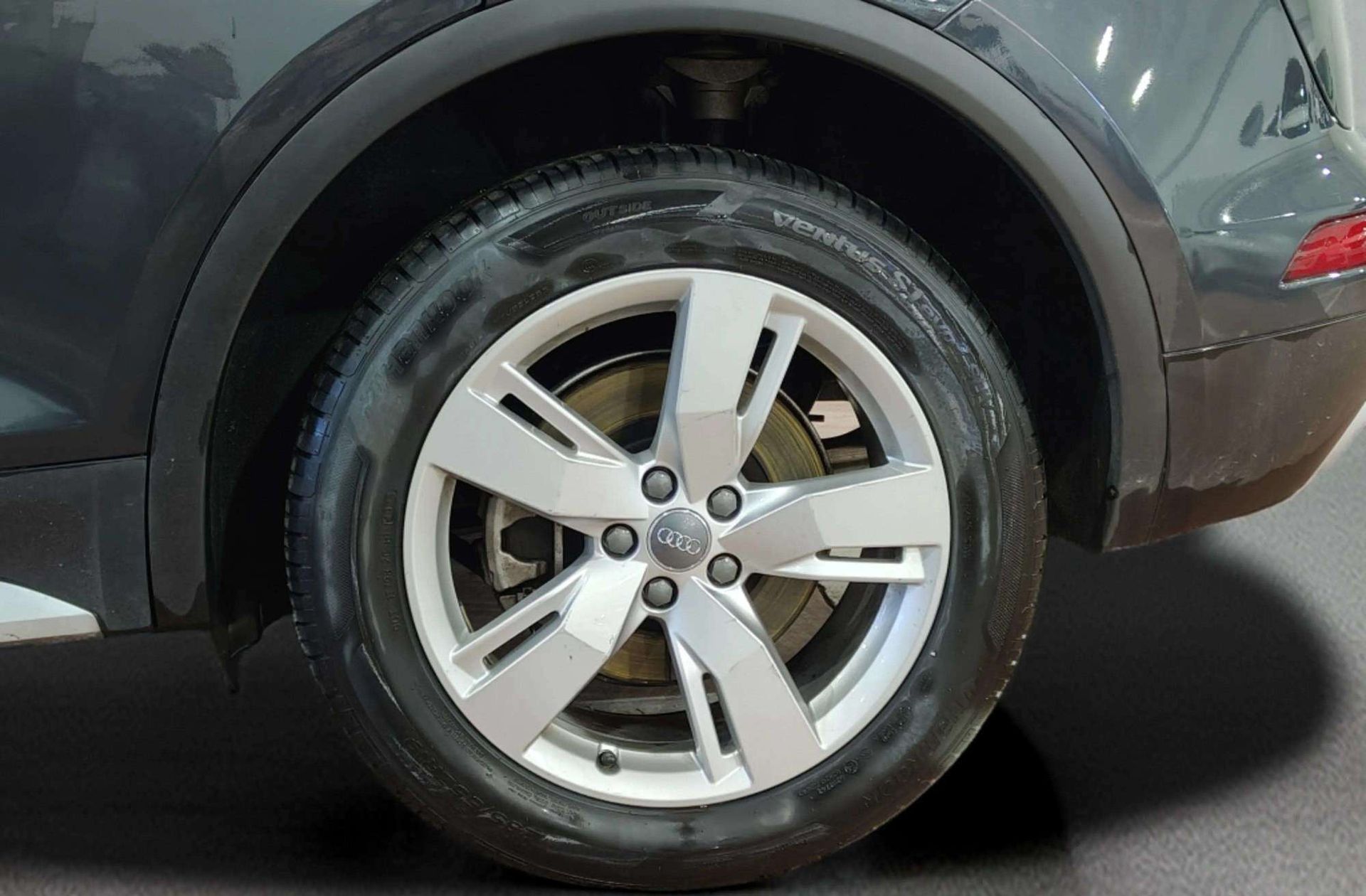 Audi Q5 Design 2.0 TDI quattro S tronic - foto 38
