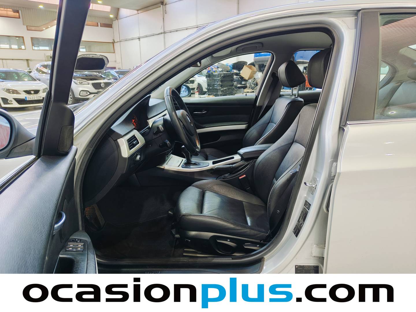 Foto asientos delanteros BMW Serie 3 BMW Serie 3 330i  (258 CV)