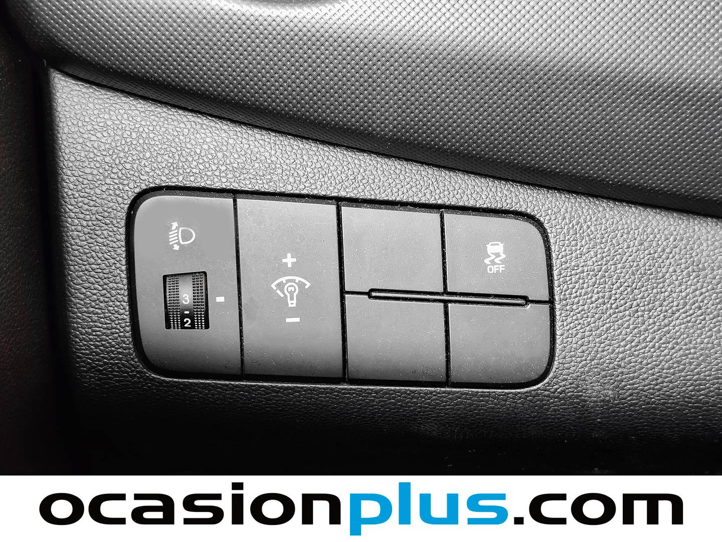 Extras y acabados del Hyundai i10 Hyundai i10 1.0 Klass (66 CV)