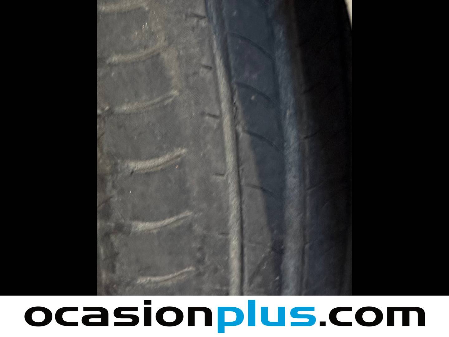 Foto Citroën C4 Citroen C4 PureTech 110 Tonic  (110 CV)