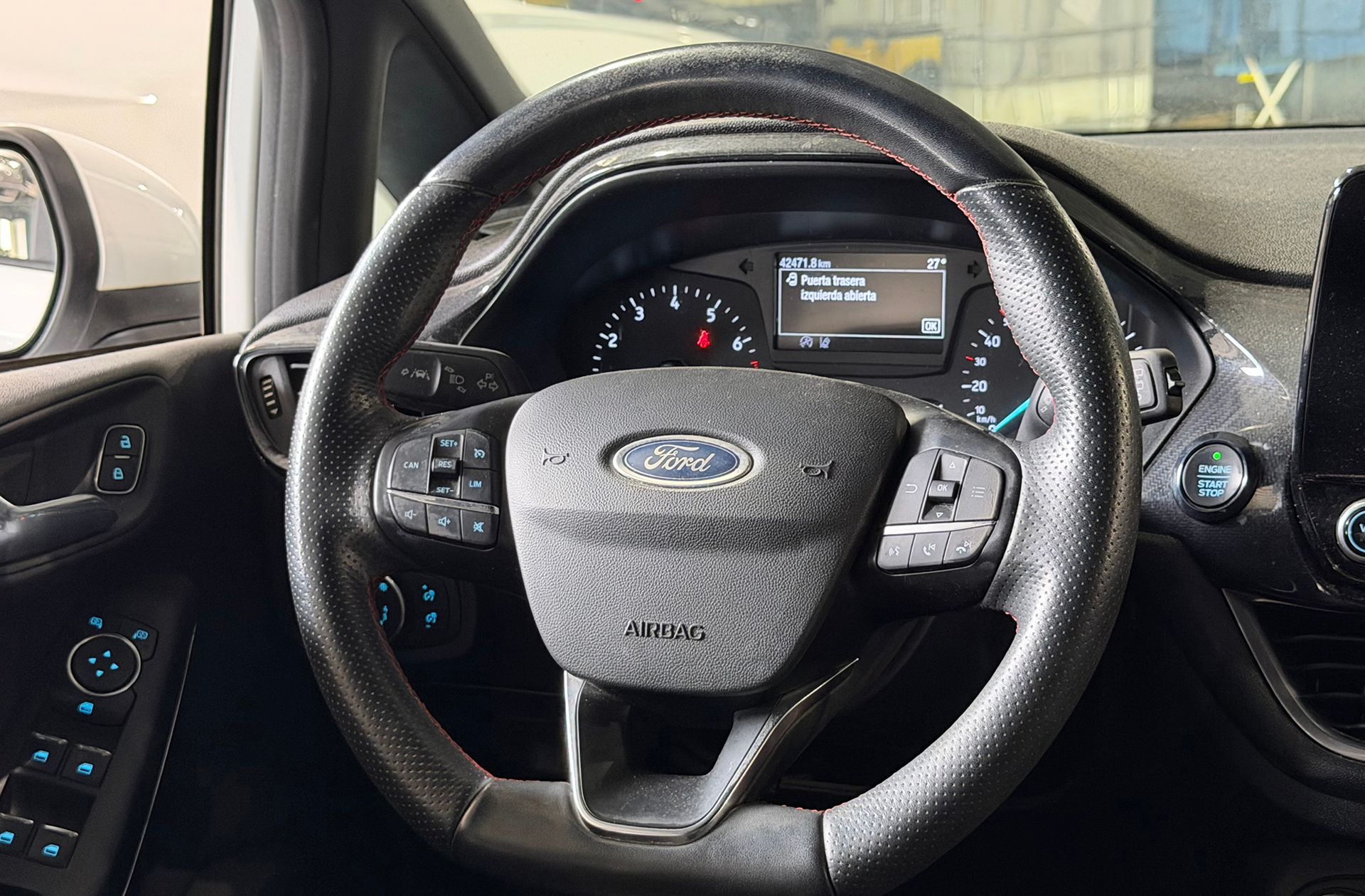 Ford Fiesta 1.0 EcoBoost ST-Line - foto 22