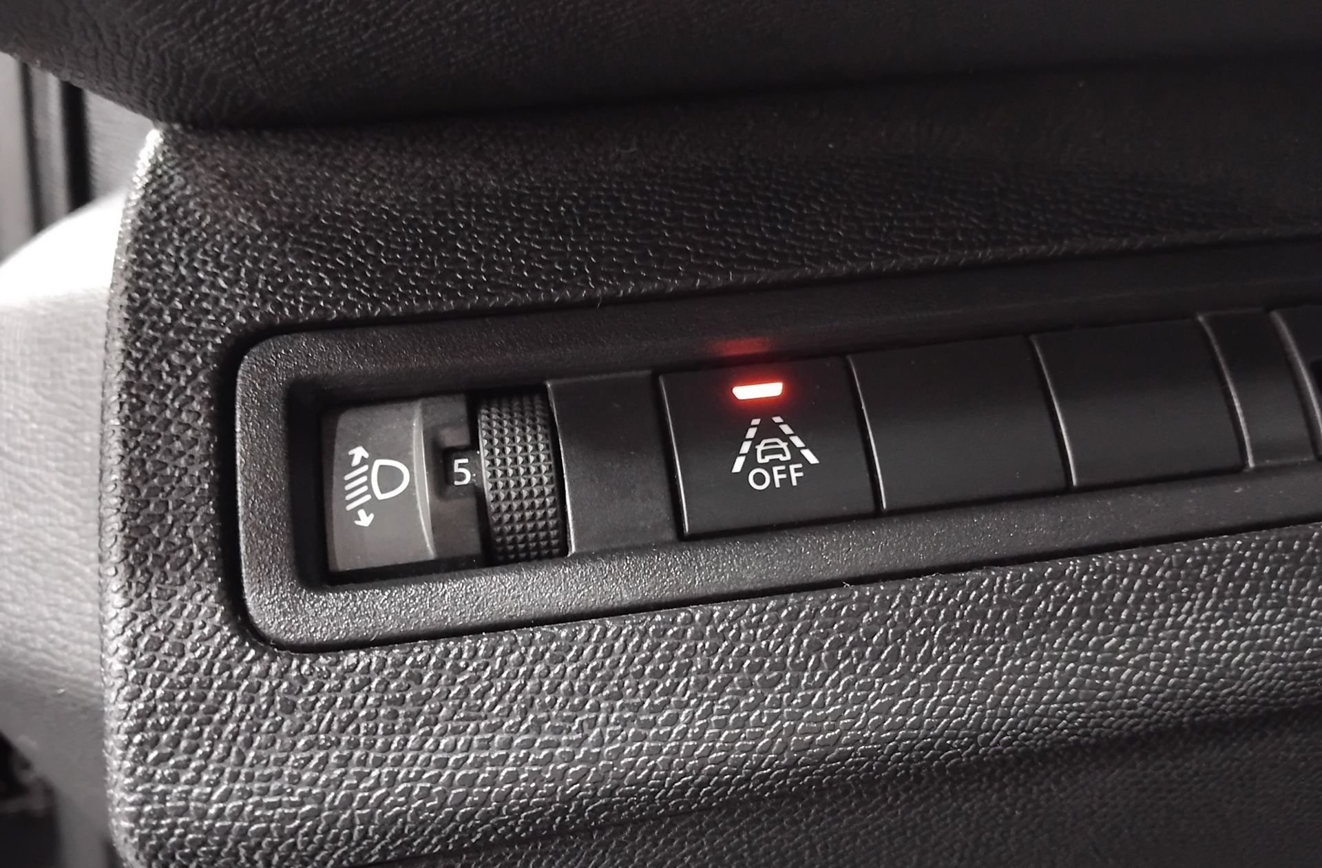 Peugeot 5008 PureTech 130 Allure Pack EAT8 7 plazas - foto 26