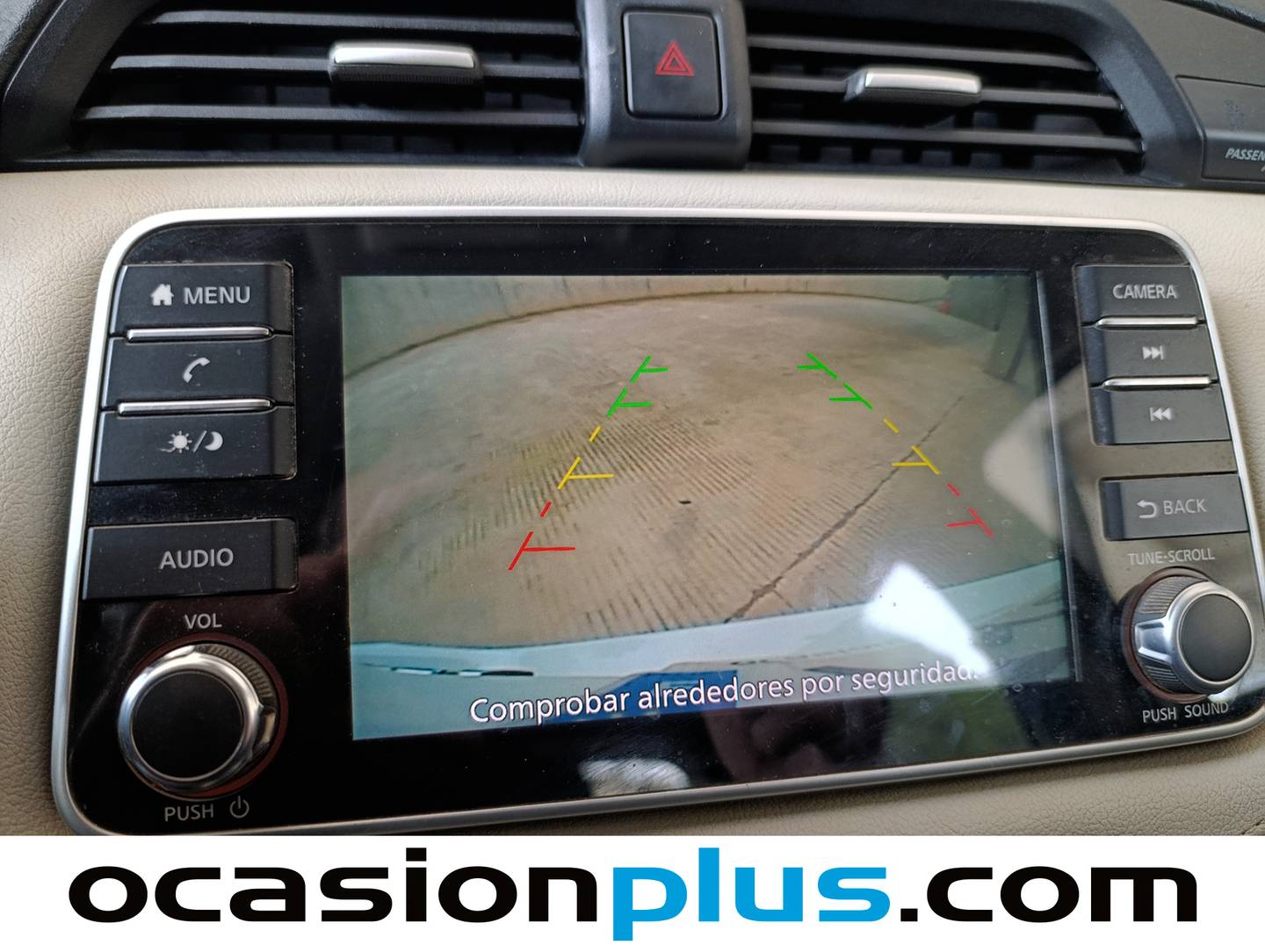 Extras y acabados del Nissan Micra Nissan Micra IG-T N-Design Black (92 CV)