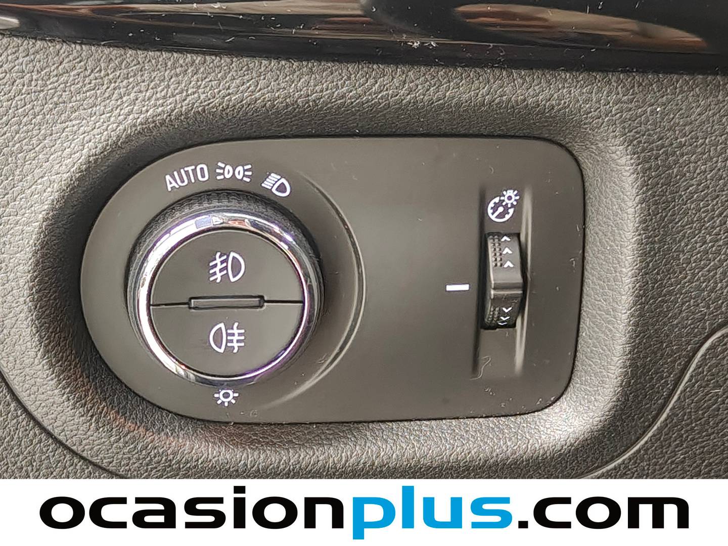 Accesorios del Opel Astra Opel Astra 1.2 Turbo SHR Elegance (145 CV)