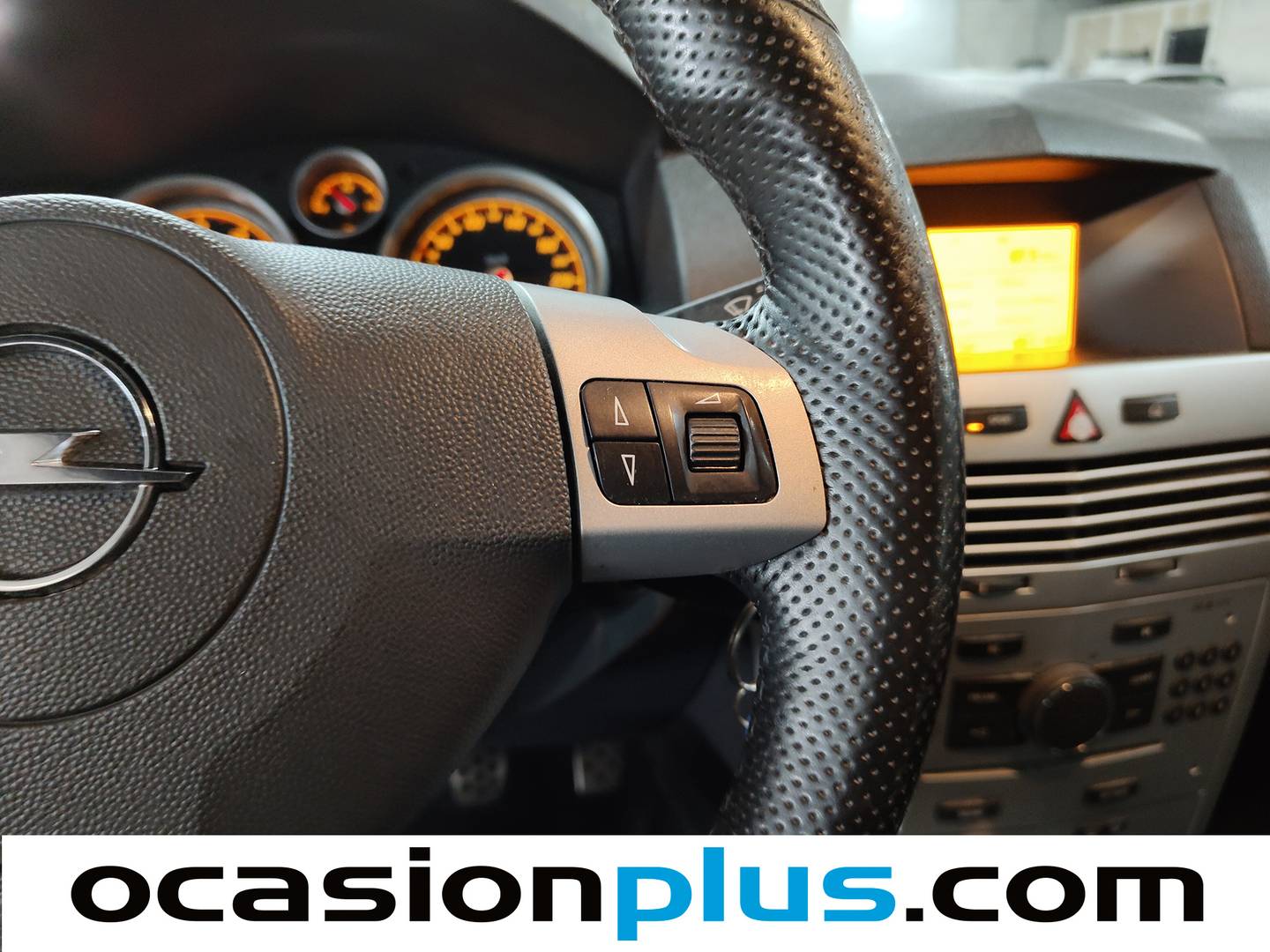 Opel Astra Opel Astra 1.6 GTC Sport (115 CV) seminuevo