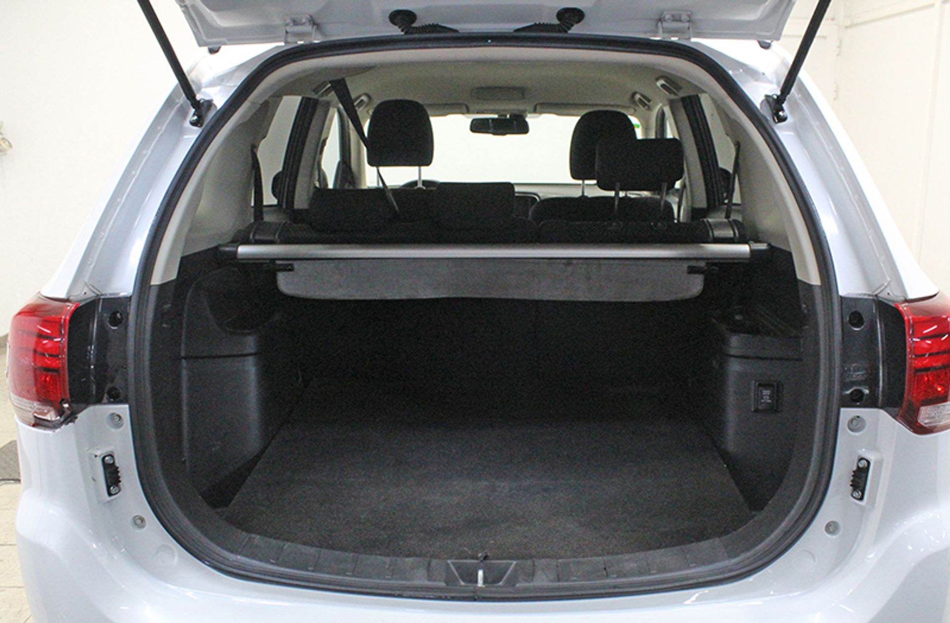 Mitsubishi Outlander 200 MPI Motion CVT 2WD - foto 16