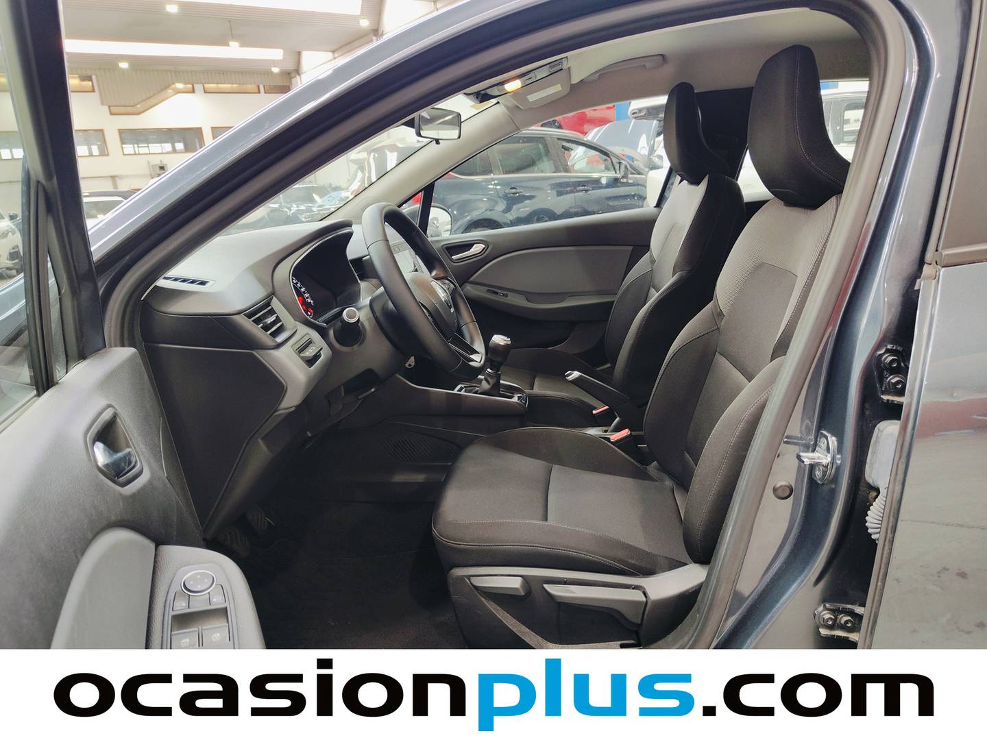 Foto asientos delanteros Renault Clio Renault Clio Life SCe (72 CV)