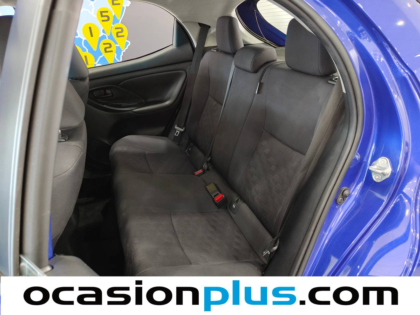 Foto asientos traseros Toyota Yaris Toyota Yaris 120H Active Plus (116 CV)
