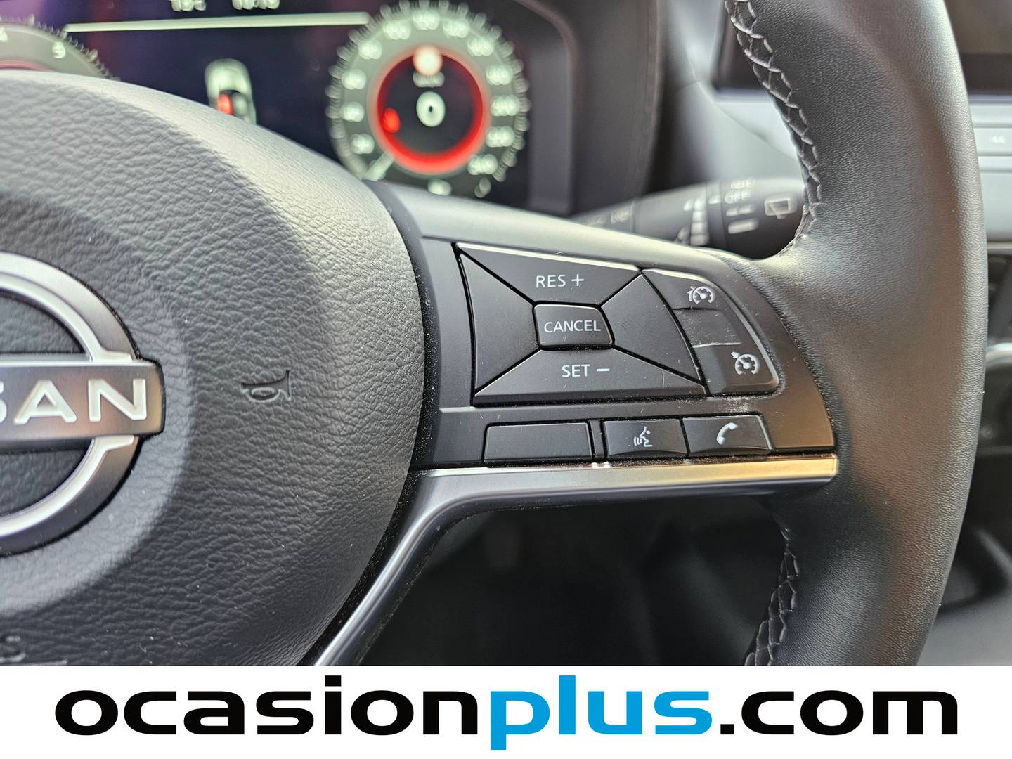 Foto Nissan JUKE Nissan Juke DIG-T N-Connecta 4x2 (114 CV)