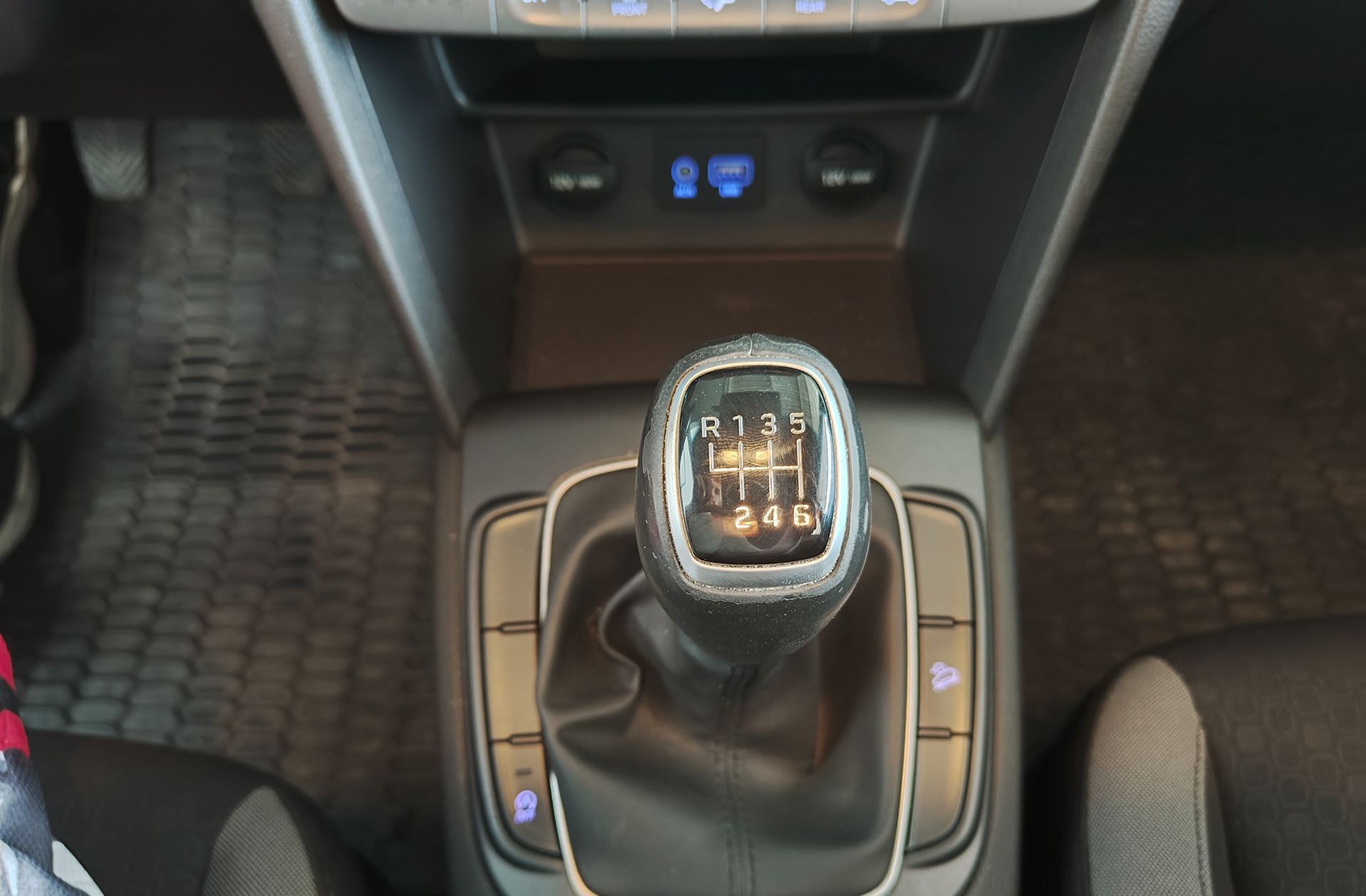 Hyundai Kona 1.0 T-GDi Klass 4x2 - foto 5