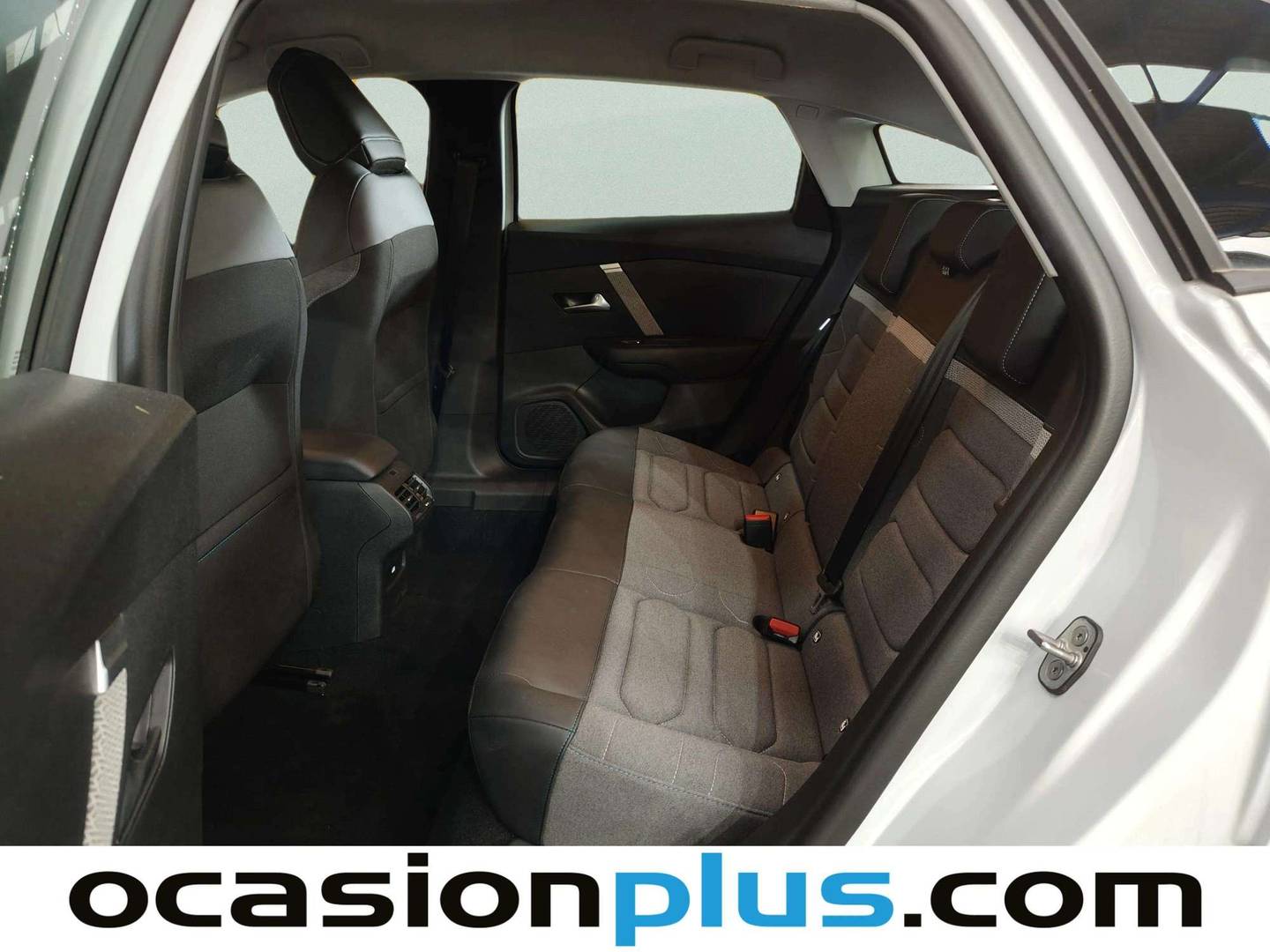 Foto asientos traseros Citroën C4 Citroen C4 PureTech 130 S&S 6v Plus (131 CV)