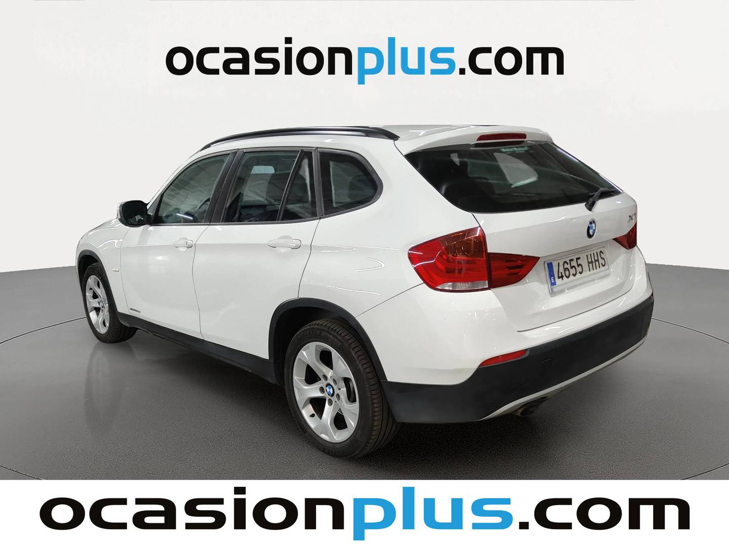 Foto trasera BMW X1 BMW X1 xDrive18d (143 CV) derecha