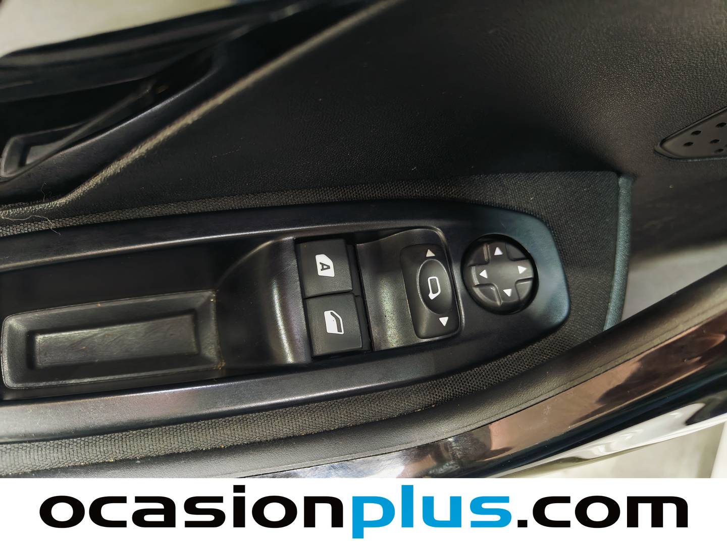 Peugeot 208 Peugeot 208 PureTech 68 Active (68 CV) gasolina