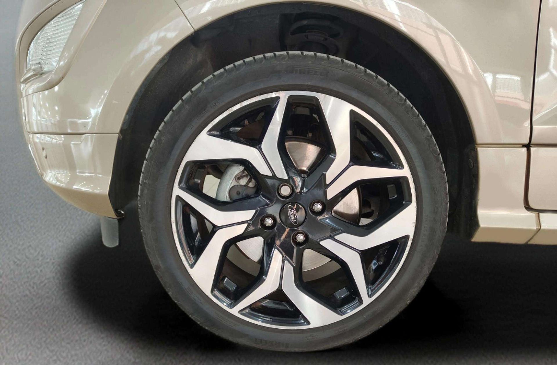 Ford EcoSport 1.0L EcoBoost ST Line - foto 29