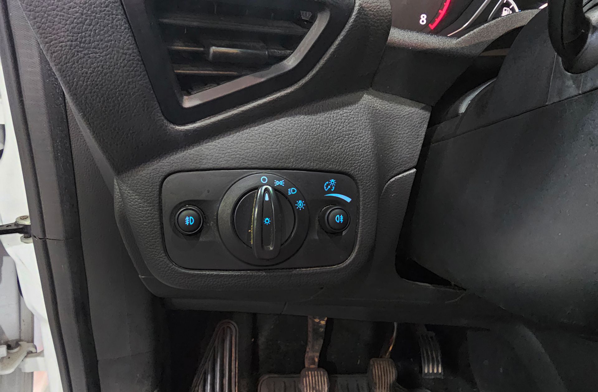 Ford C-Max 1.0 EcoBoost Titanium - foto 11