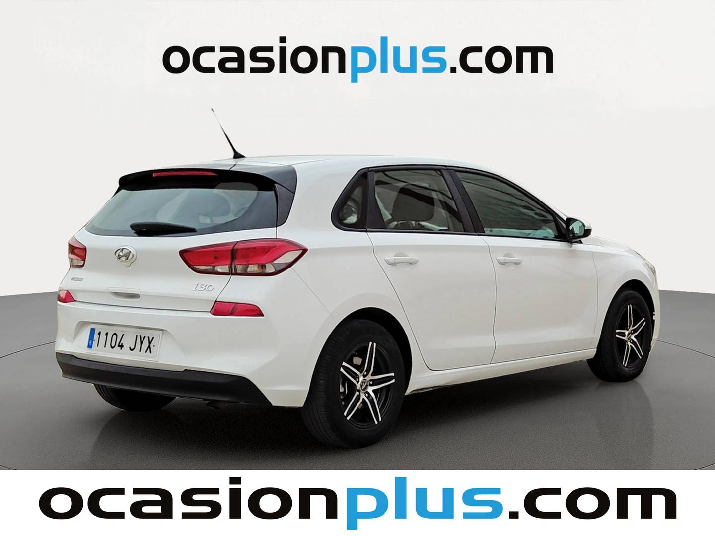 Foto trasera Hyundai i30 Hyundai i30 1.0 TGDI Klass (120 CV) derecha