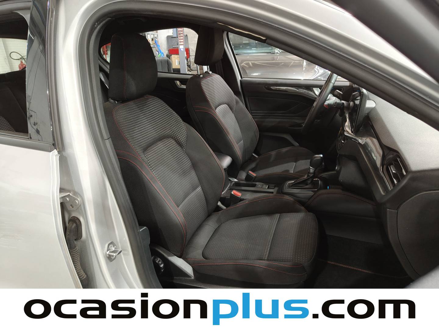 Ford Focus Ford Focus 1.0 Ecoboost MHEV ST-Line Auto (155 CV) 2024