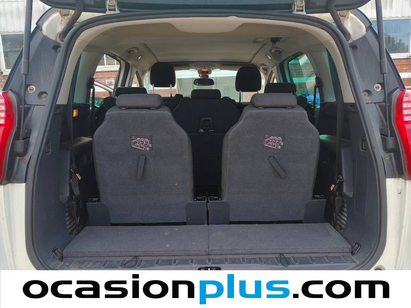 Fotos maletero Peugeot 5008 Peugeot 5008 1.6 HDI Allure FAP (115 CV)