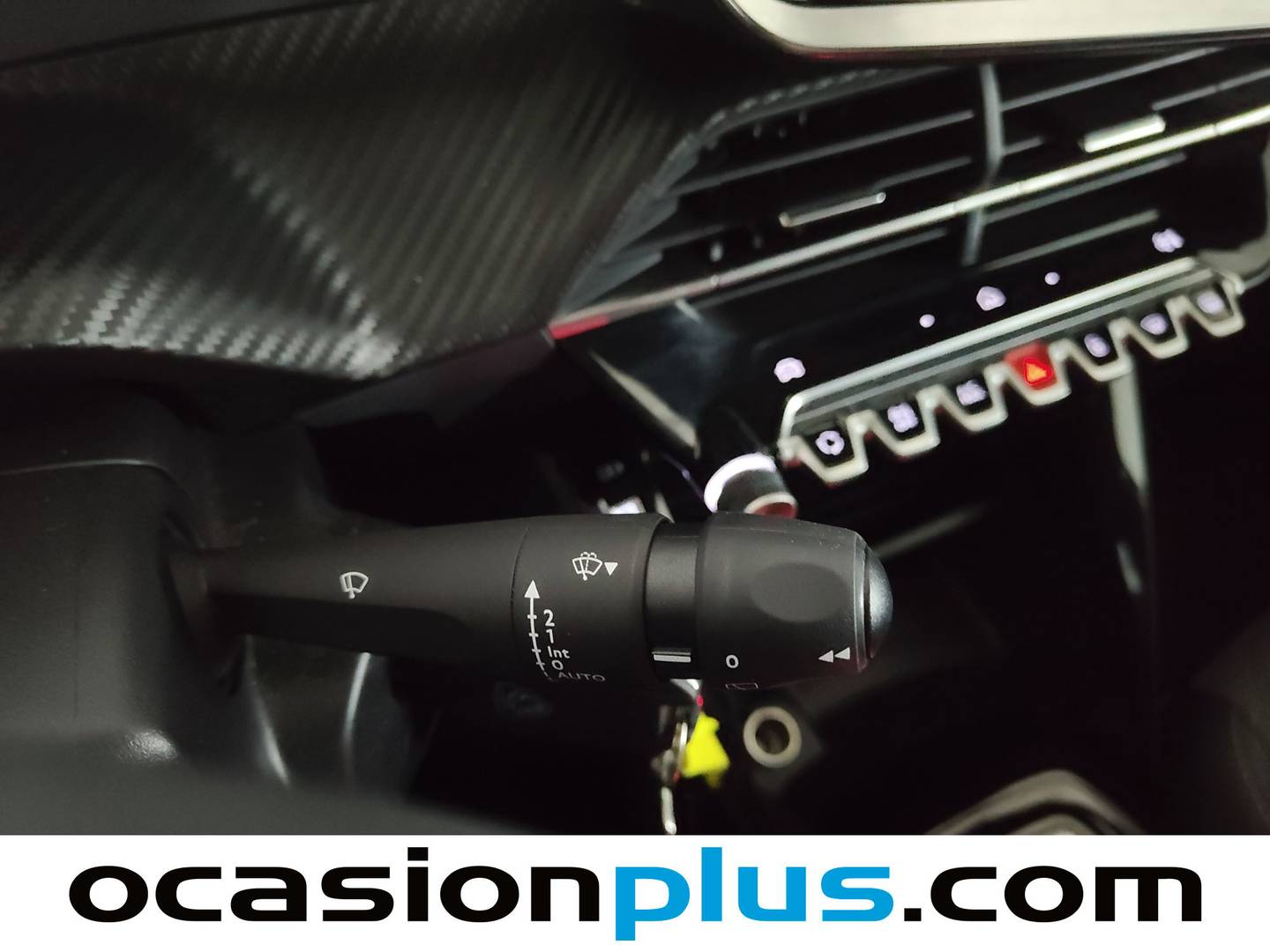 Peugeot 2008 Peugeot 2008 Allure Hybrid eDCS6 (145 CV) automático