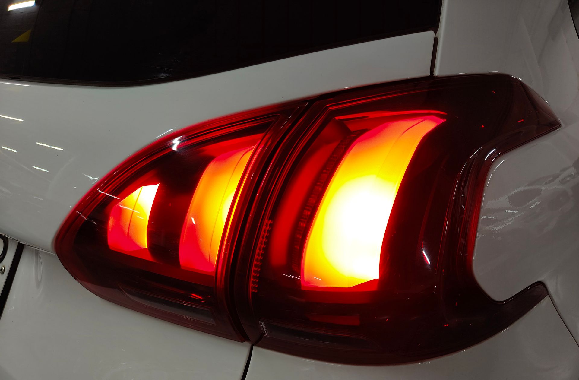 Peugeot 2008 PureTech 110 Signature - foto 15