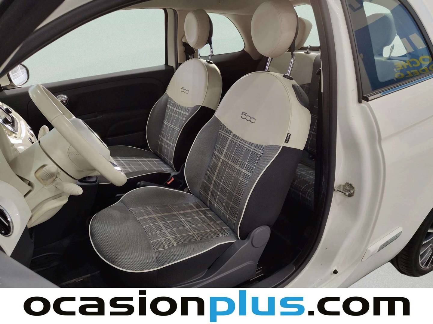 Foto Fiat 500 Fiat 500 1.2 8v Lounge (69 CV)