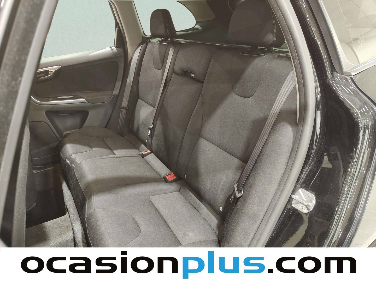 Foto asientos traseros Volvo XC60 Volvo XC60 D3 Kinetic (136 CV)