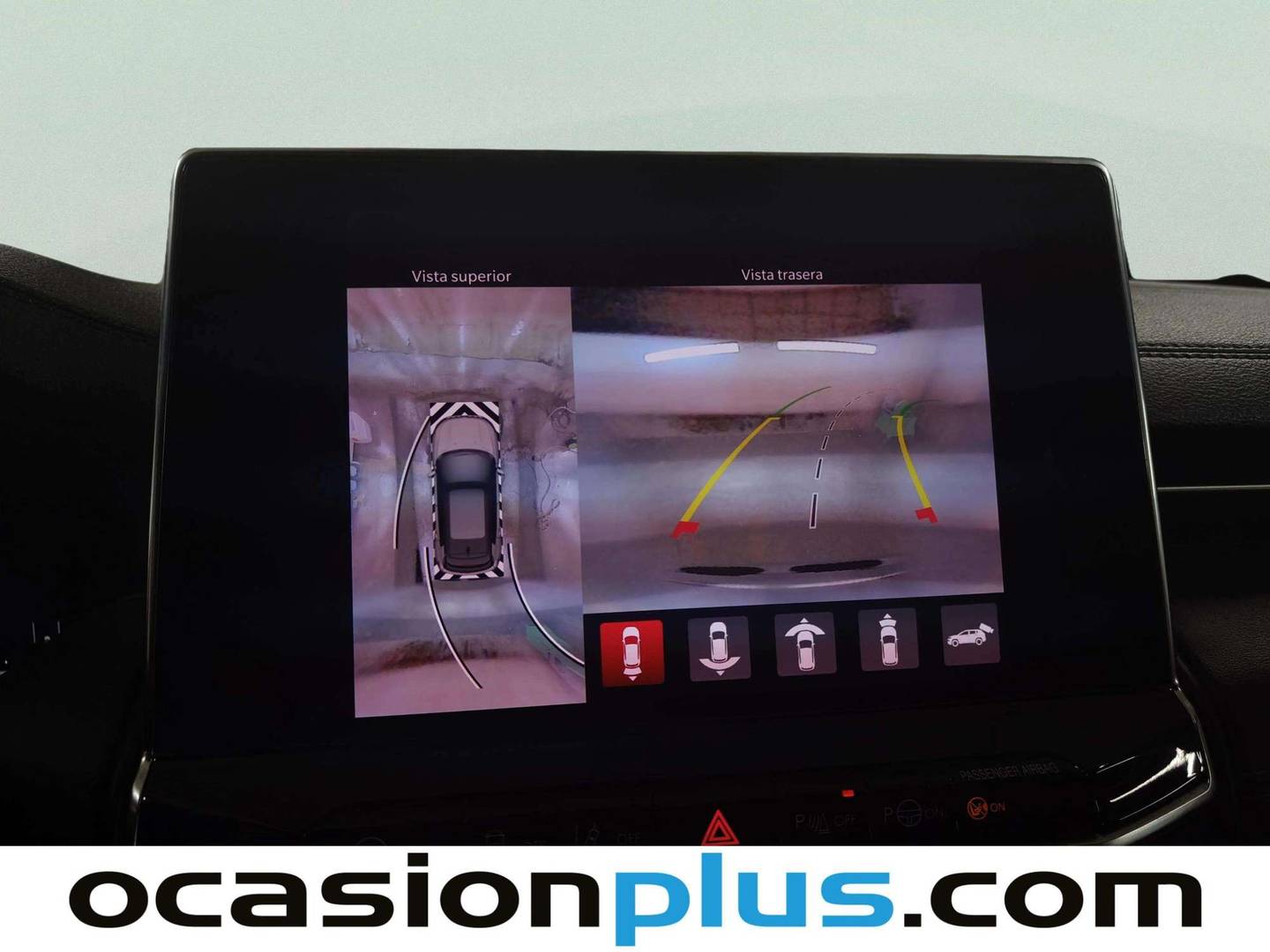 Equipamiento del Jeep Compass Jeep Compass 1.6 Multijet 80th Aniversario (130 CV)