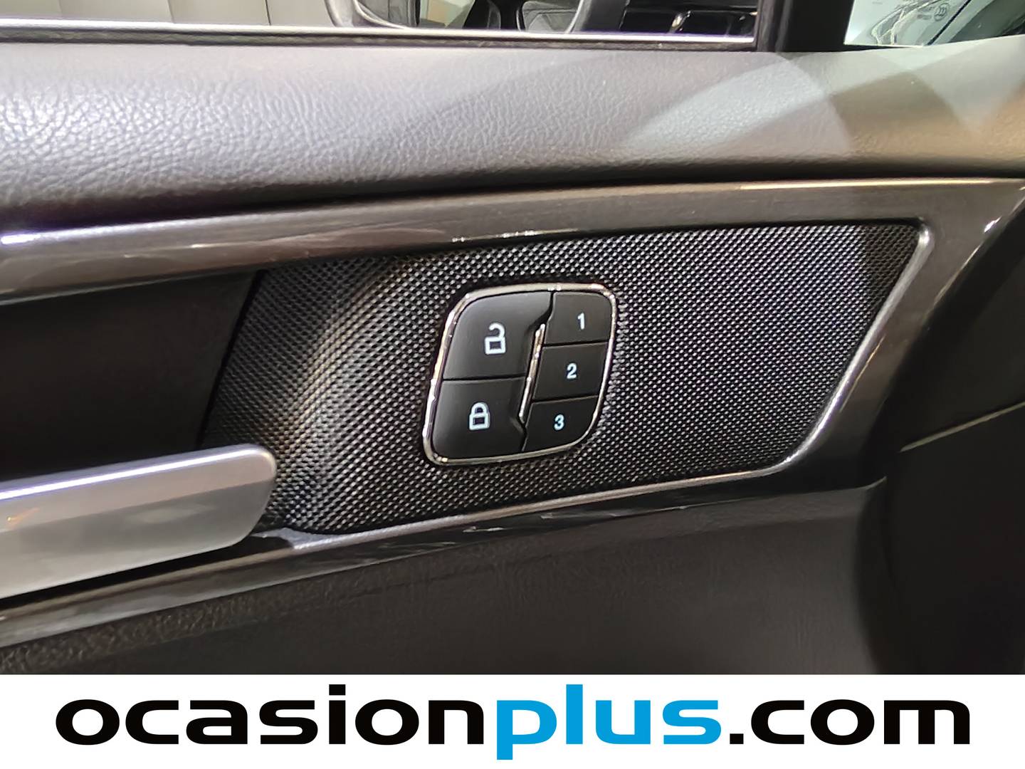 Acabados Ford Mondeo Ford Mondeo 2.0 Híbrido HEV Titanium Auto (187 CV)