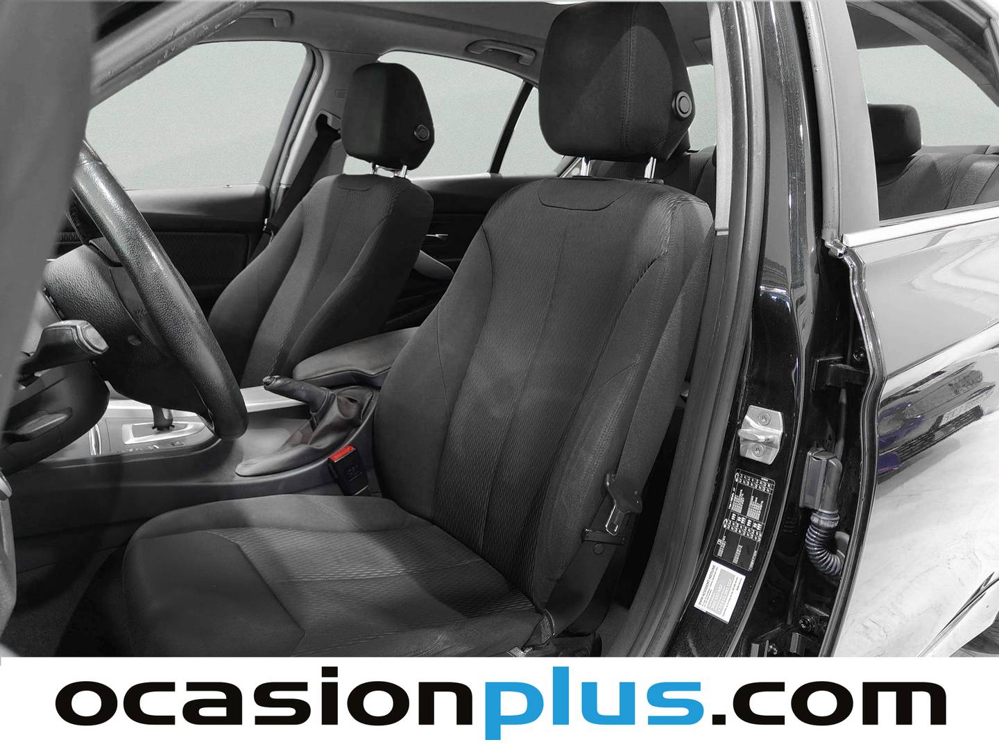 Foto asientos delanteros BMW Serie 3 BMW Serie 3 318d Business (150 CV)