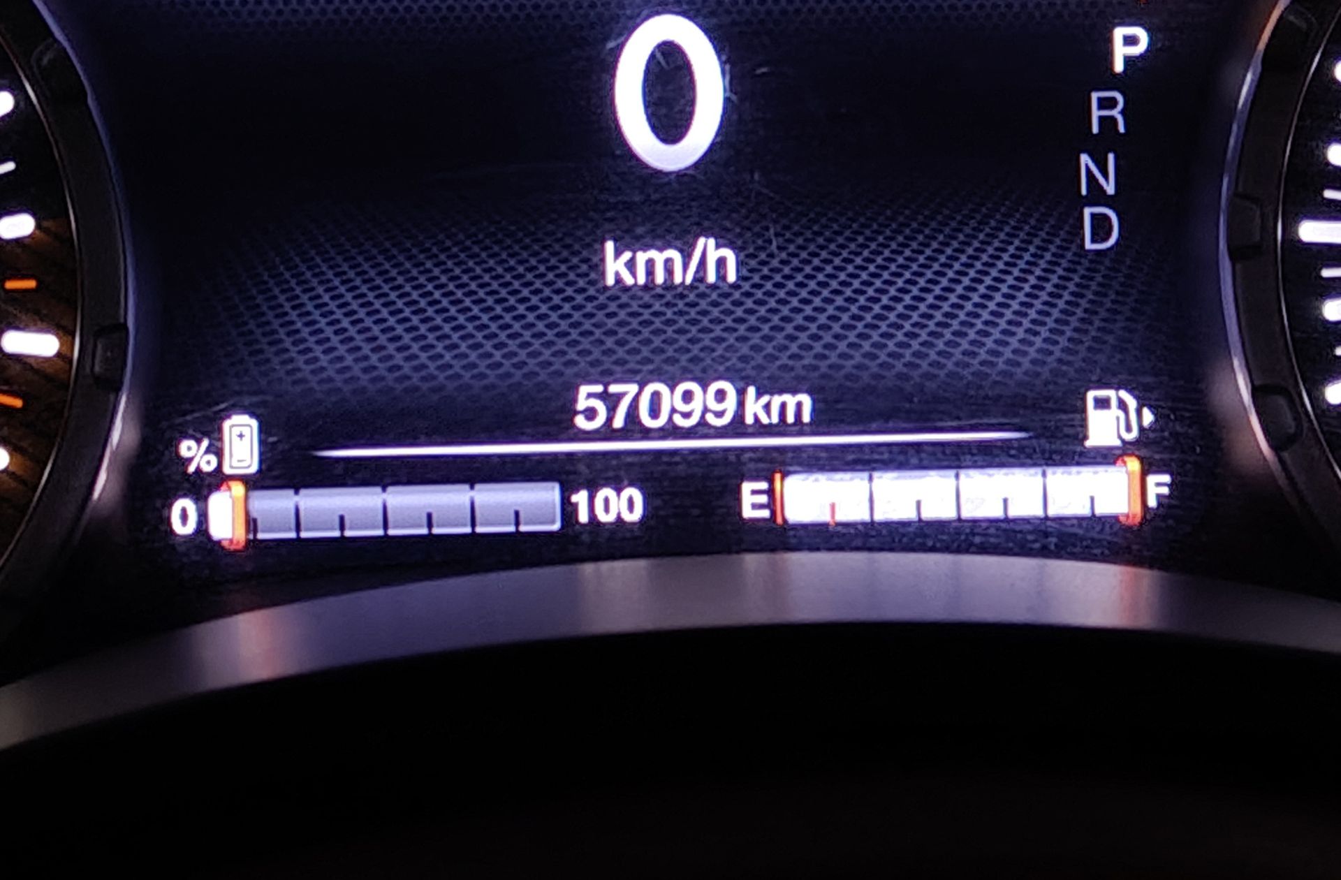 Jeep Renegade eHybrid 1.5 Limited ATX - foto 8