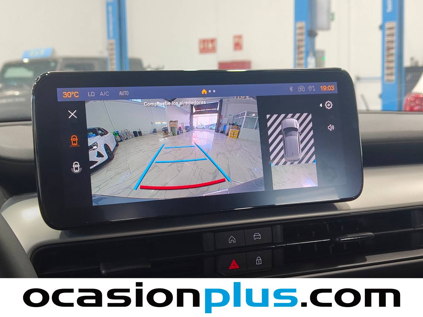 Extras y acabados del Jeep Avenger Jeep Avenger 1.2 eHybrid Altitude (100 CV)